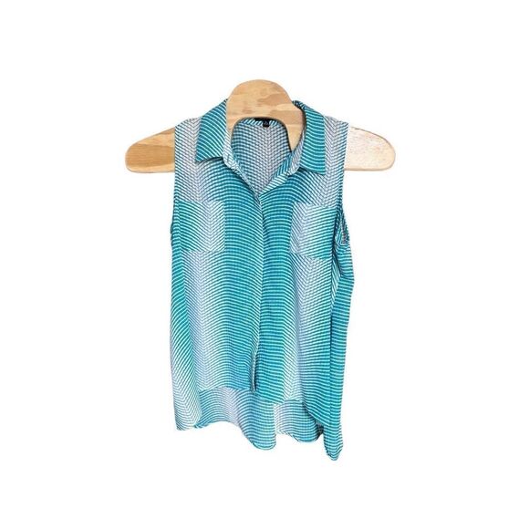 Notations Extra Large (XL) Sleeveless Button Hot Turquoise - Picture 1 of 4
